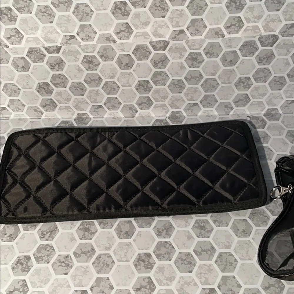 Black PetCarrying Bag/purse - 16”x10”x6.5” new